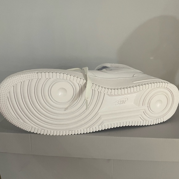 Nike The Air Force 1 High '07 - Picture 2 of 4